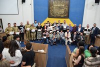 Câmara Municipal realiza solenidade de entrega de Títulos de Cidadão Honorário e Moções de Aplauso