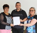 Câmara recebe o Plano Municipal Decenal dos Direitos Humanos Câmara recebe o Plano Municipal Decenal dos Direitos Humanos